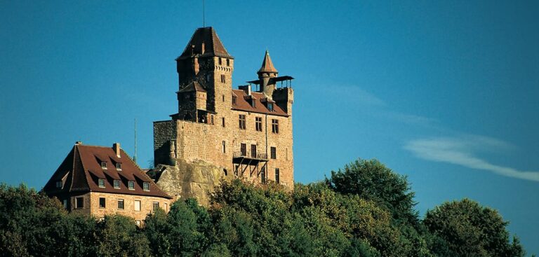 Berwartstein Castle: A Medieval Fortress in the Palatinate Forest, Germany