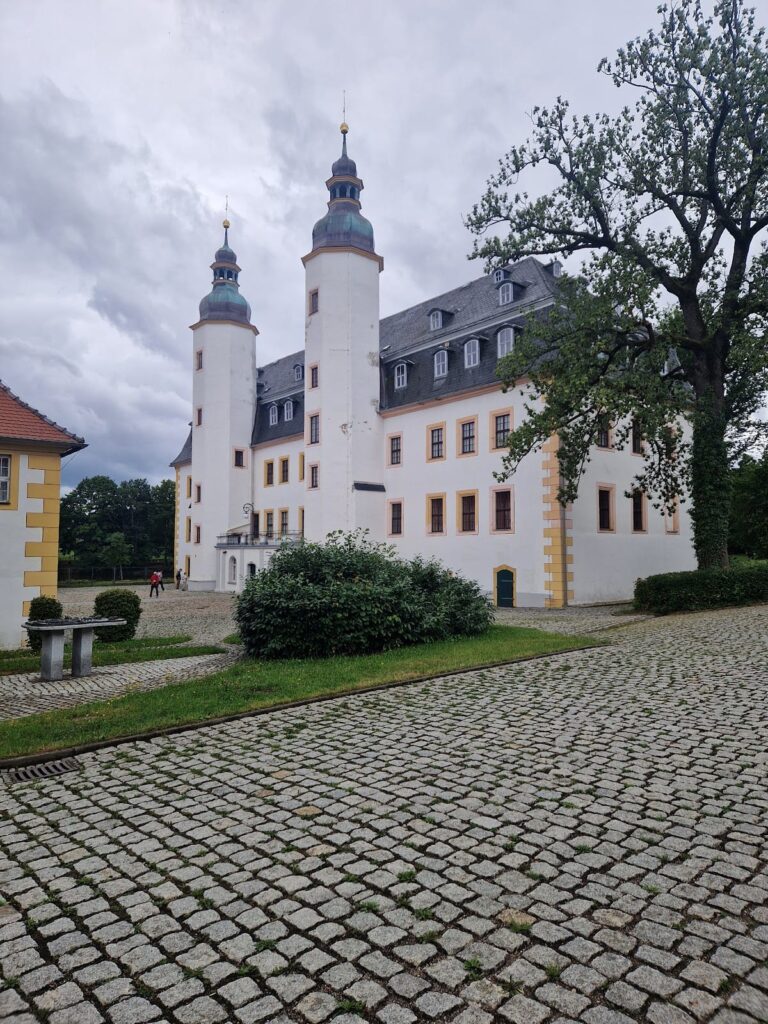 Blankenhain Castle: A Water Castle and Agricultural Museum in Germany 2 Blankenhain Castle