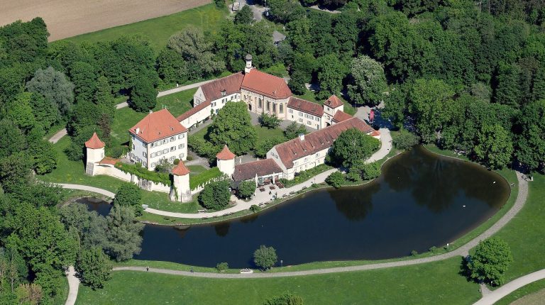 Blutenburg Castle: A Medieval Bavarian Hunting Residence in Munich