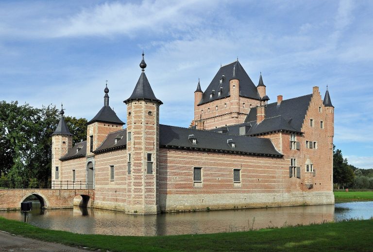 Bossenstein Castle: A Moated Medieval Castle in Belgium