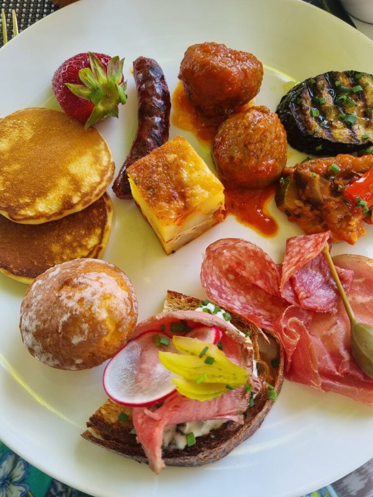 Bottmingen Castle: A Historic Water Castle in Switzerland 8 Bottmingen Castle