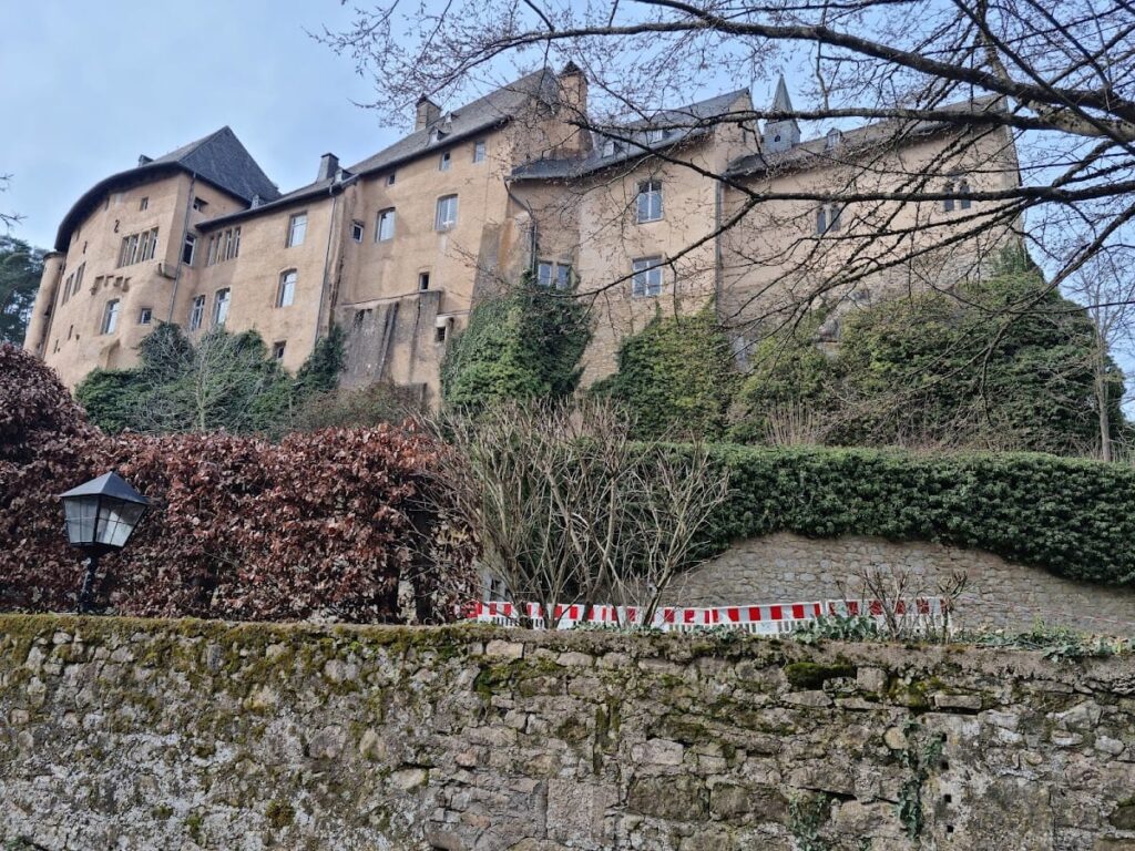 Bourglinster Castle: A Medieval Fortified Residence in Luxembourg 5 Bourglinster Castle