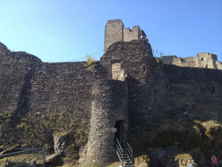 Bourscheid Castle: Medieval Stronghold and Aristocratic Residence in Luxembourg