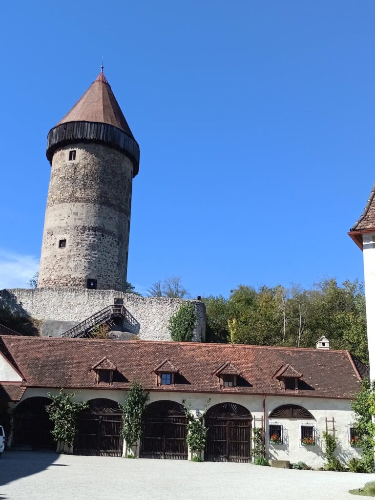 Burg Clam: A Historic Castle in Upper Austria 10 Burg Clam