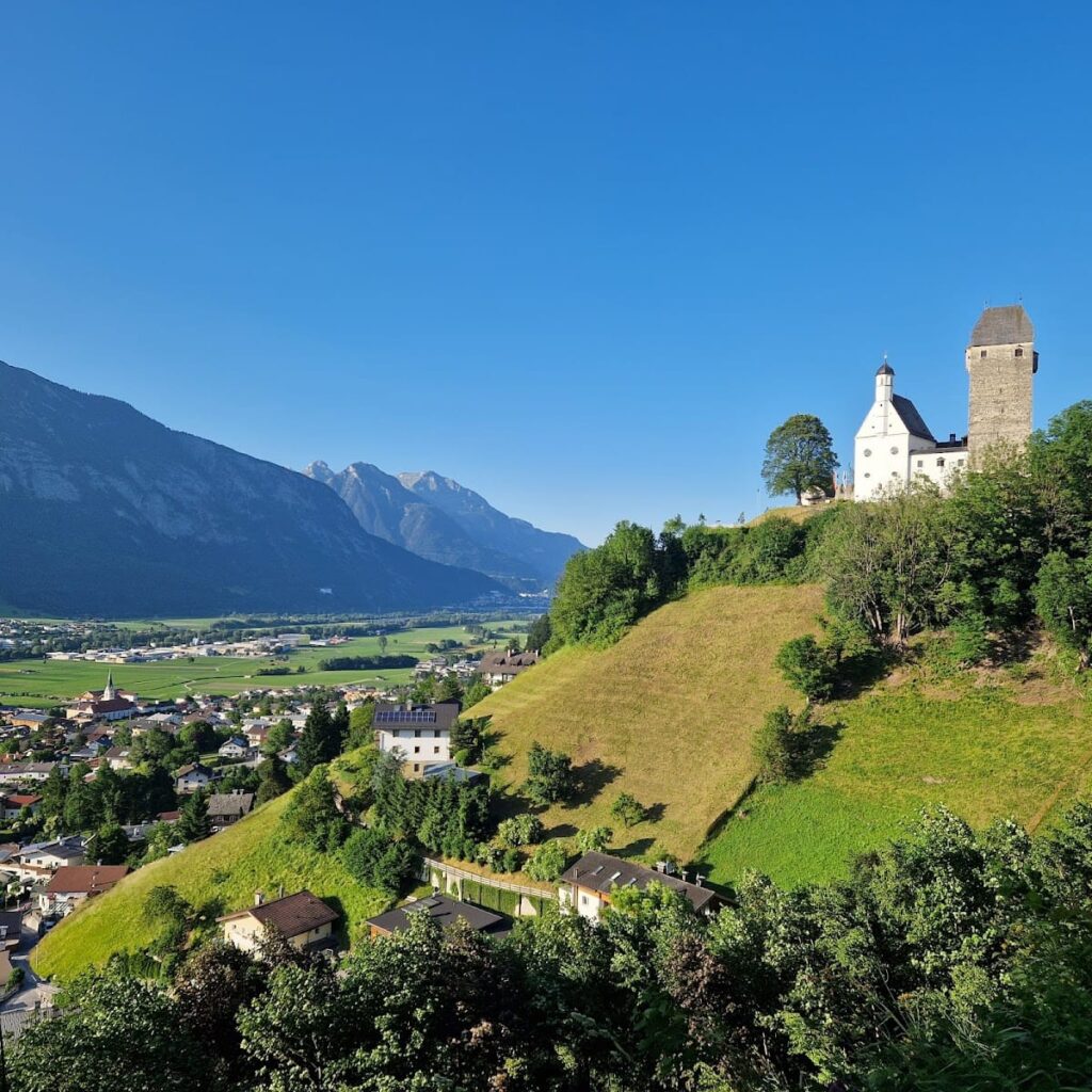 Burg Freundsberg: A Historic Castle and Museum in Schwaz, Tyrol 8 Burg Freundsberg