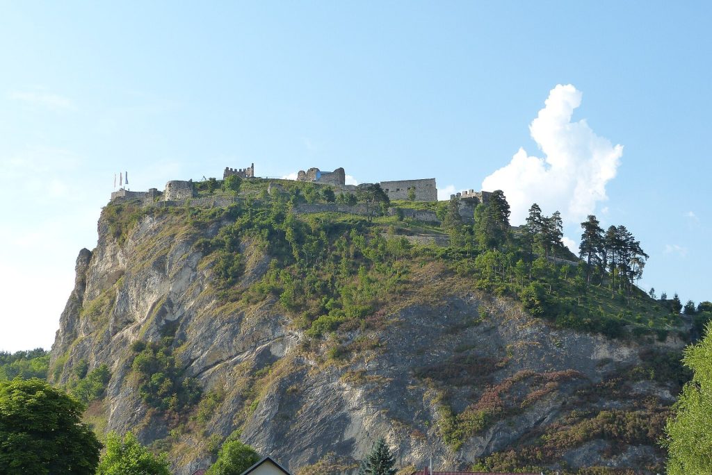 Burg Griffen: A Medieval Castle in Carinthia, Austria 1 Burg Griffen