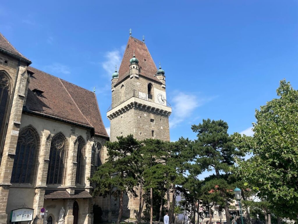 Burg Perchtoldsdorf: A Historic Castle in Austria 8 Burg Perchtoldsdorf
