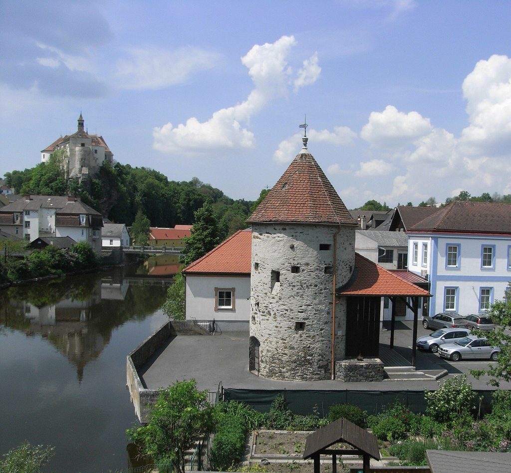 Burg Raabs an der Thaya: A Medieval Hilltop Castle in Austria 2 Burg Raabs an der Thaya