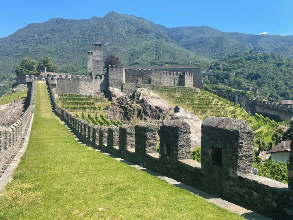 Castelgrande: A Historic Castle in Bellinzona, Switzerland 6 Castelgrande