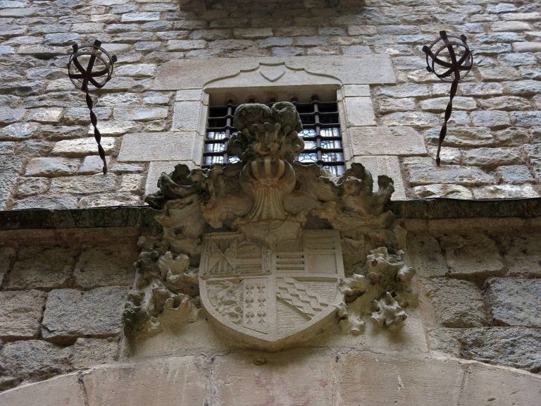 Castell de Santa Florentina: A Medieval Fortified House in Spain