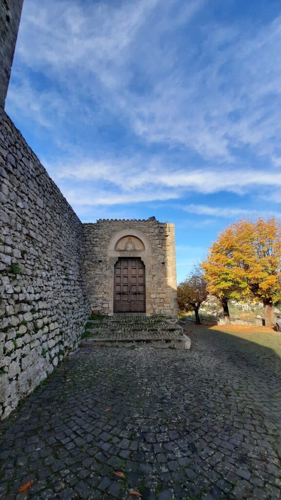 Castello di Monte San Giovanni Campano