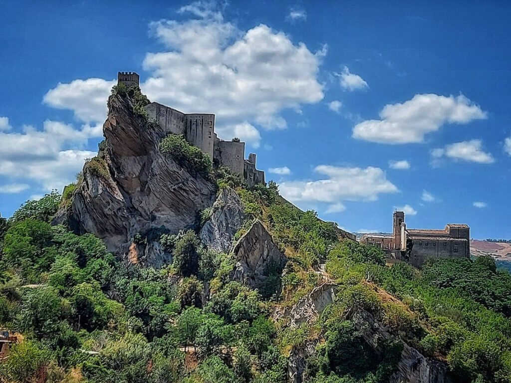 Castello di Roccascalegna