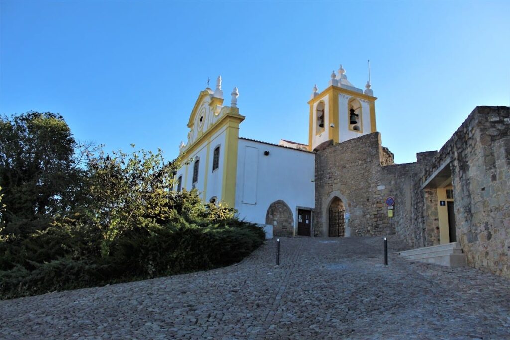 Santiago do Cacém: A Historic Castle in Southwestern Portugal 7 Castelo de Santiago do Cacem