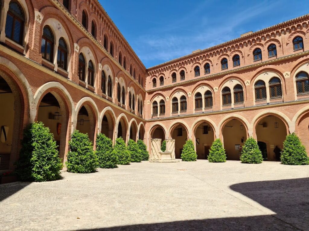 Castillo de Belmonte: A Fifteenth-Century Fortress-Palace in Spain 2 Castillo de Belmonte