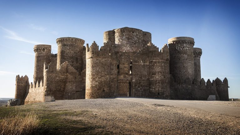 Castillo de Belmonte: A Fifteenth-Century Fortress-Palace in Spain