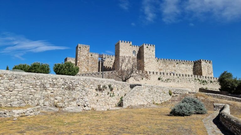Castillo de Trujillo: A Historic Fortress in Cáceres, Spain