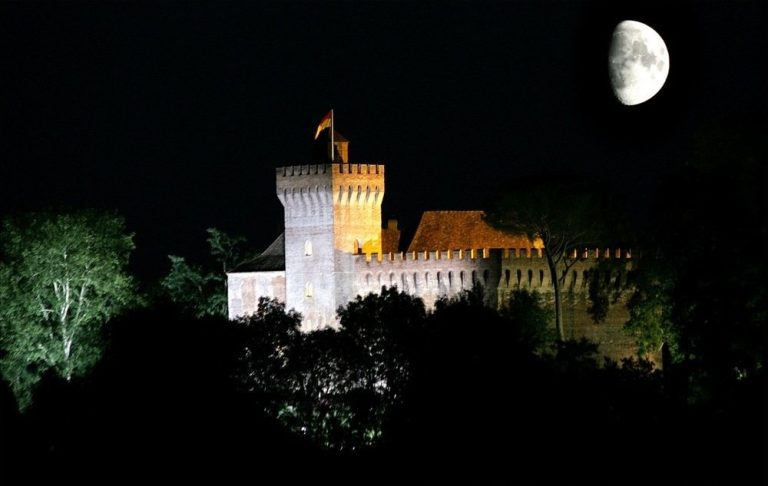 Castle Morlanne: A Fourteenth-Century Fortress in Béarn, France