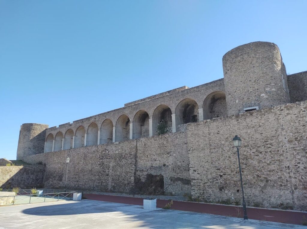 Castle of Abrantes: A Medieval Fortress and Bastioned Stronghold in Portugal 2 Castle of Abrantes