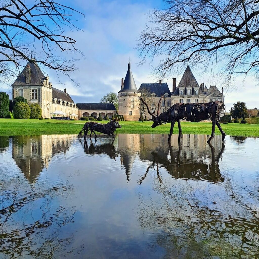 Castle of Azay-le-Ferron: From Fortified Stronghold to Historic Residence 1 Castle of Azay-le-Ferron