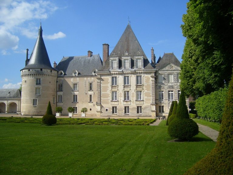 Castle of Azay-le-Ferron: From Fortified Stronghold to Historic Residence