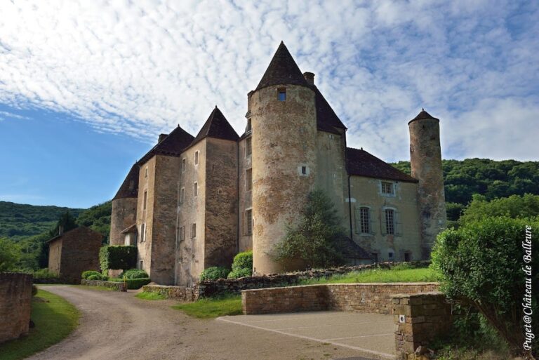 Château de Balleure: A Medieval Castle in Étrigny, France