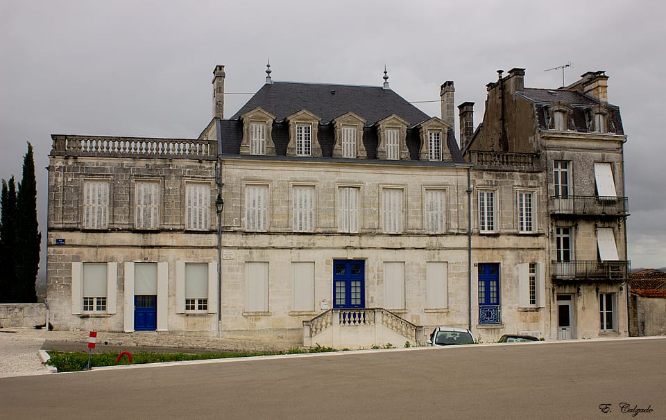 Château de Barbezieux: A Historic Fortress in Southwestern France 8 Castle of Barbezieux