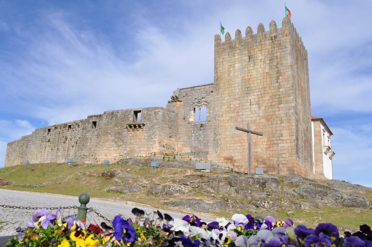 Castle of Belmonte: A Medieval Fortress and Seigneurial Residence