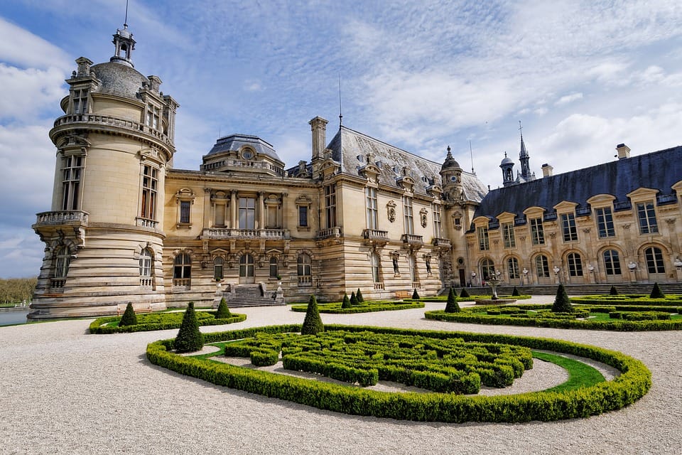 Château de Chantilly: A Historic French Estate and Museum 8 Castle of Chantilly
