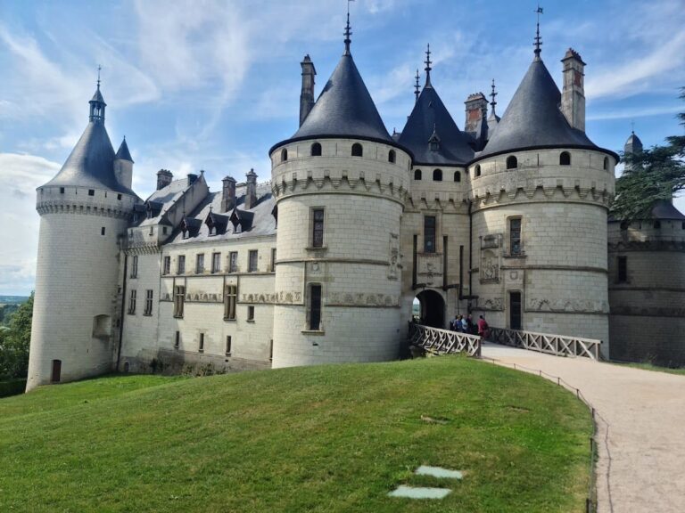 Chaumont-sur-Loire Castle: A Historic Fortress and Renaissance Residence in France