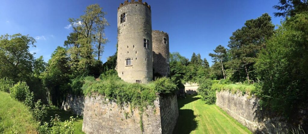 Castle of Cinq-Mars: A Feudal Fortress in France 1 Castle of Cinq-Mars