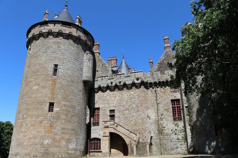 Castle of Combourg: Medieval Fortress and Chateaubriand Residence