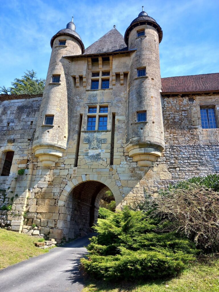 Castle of Excideuil: A Medieval Fortress and Renaissance Château in France