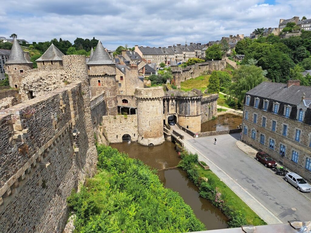Castle of Fougères: A Medieval Fortress of the Marches of Brittany 2 Castle of Fougeres