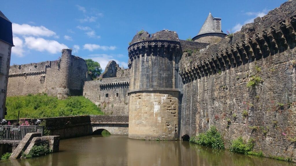 Castle of Fougères: A Medieval Fortress of the Marches of Brittany 4 Castle of Fougeres