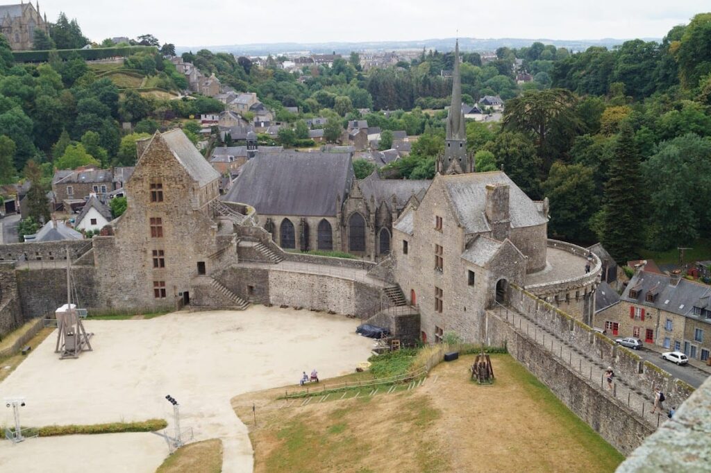 Castle of Fougères: A Medieval Fortress of the Marches of Brittany 5 Castle of Fougeres