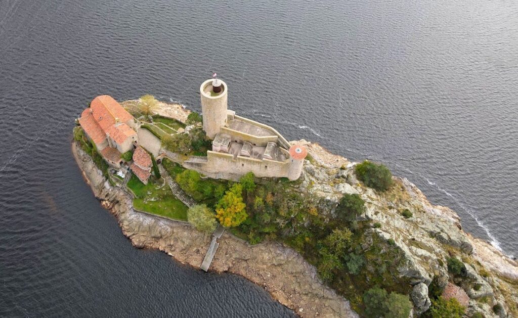 Castle of Grangent: A Ruined Fortified Castle in France 3 Castle of Grangent