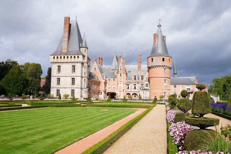 Château de Maintenon: A Historic French Water Castle and Noble Residence