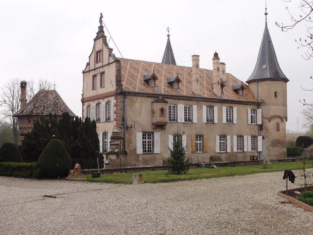 Castle of Osthoffen: A Medieval Fortress in France 1 Castle of Osthoffen