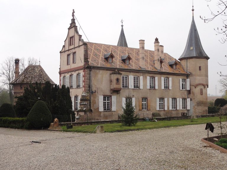 Castle of Osthoffen: A Medieval Fortress in France