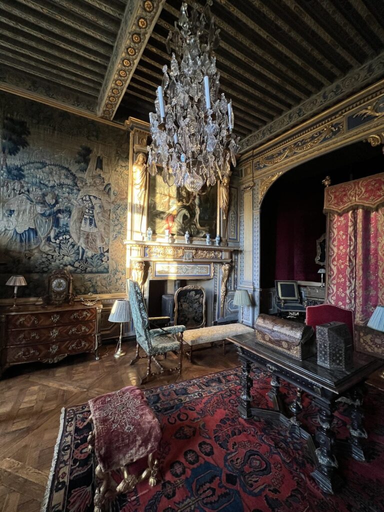 Castle of Ravel