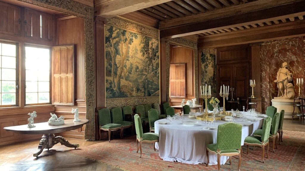 Castle of Serrant: A Renaissance Residence Built from a Medieval Fortress 4 Castle of Serrant