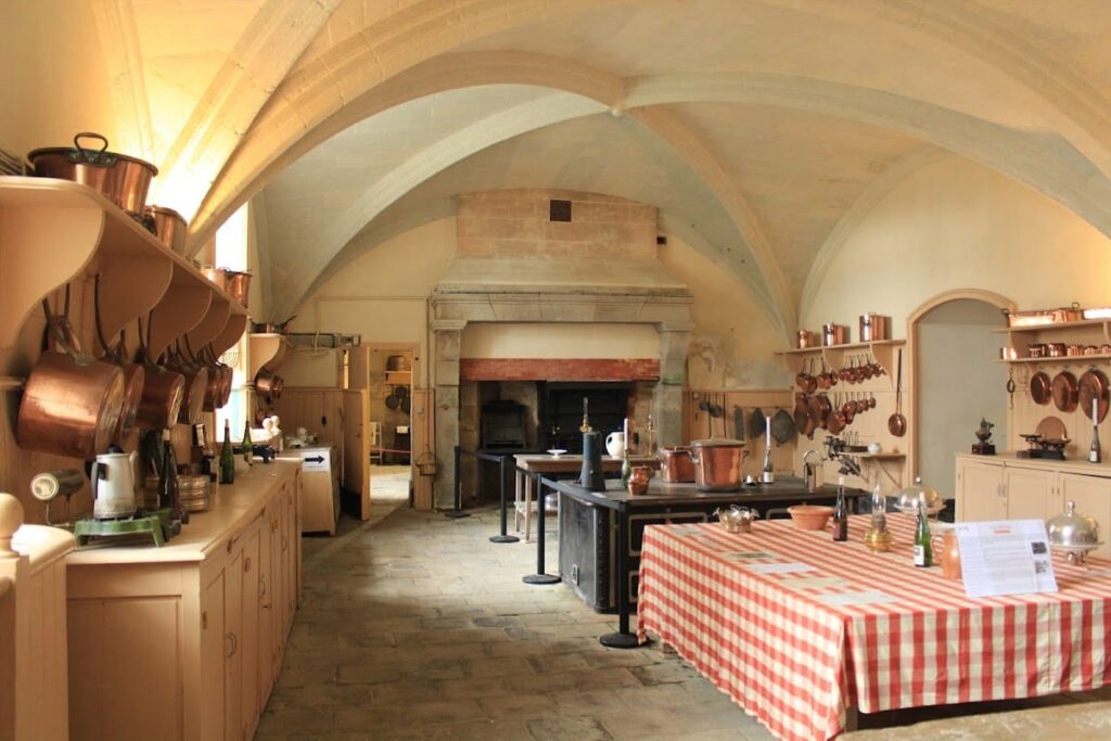 Castle of Serrant: A Renaissance Residence Built from a Medieval Fortress 5 Castle of Serrant