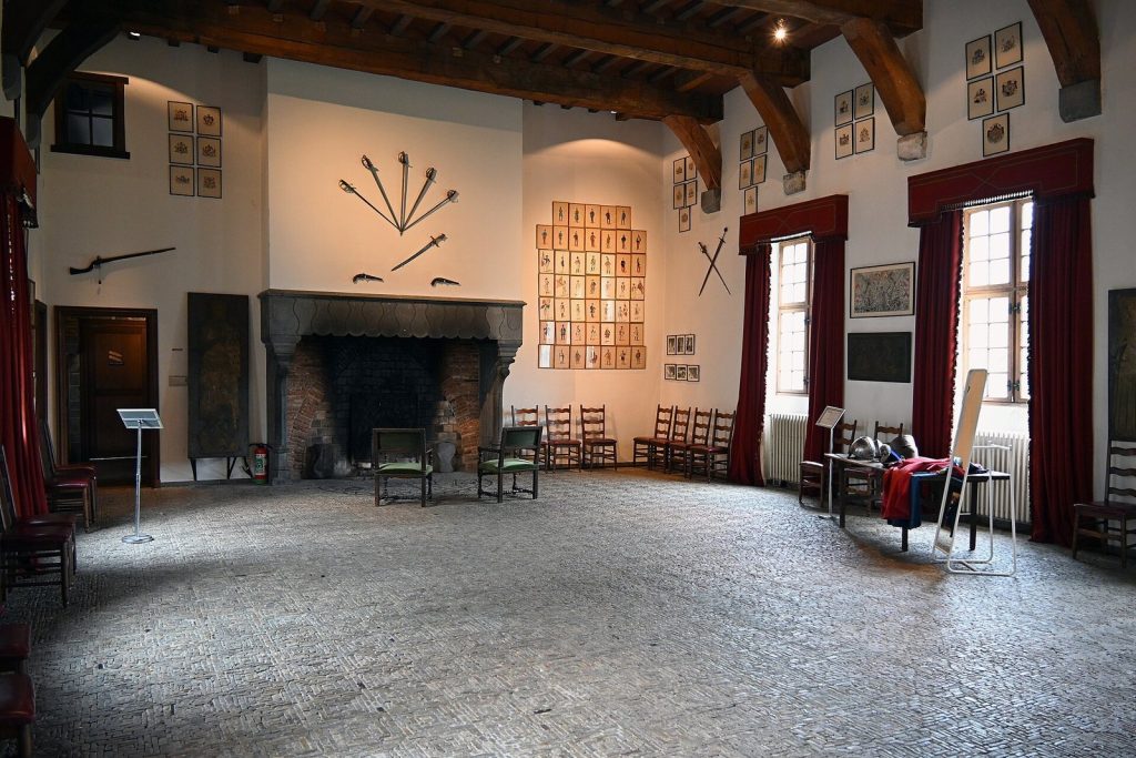 Castle of Veves: A Medieval Fortified Castle in Belgium 2 Castle of Veves