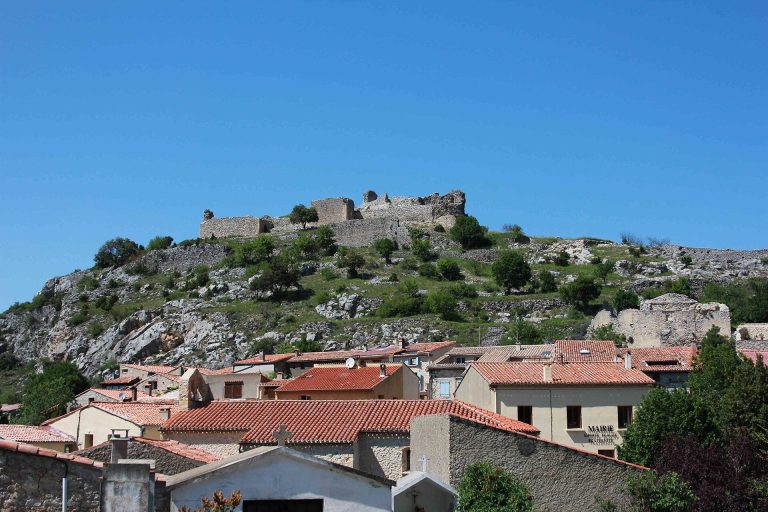 Castle Vicomtal Saint-Pierre de Fenouillet: Medieval Viscount’s Castle in France