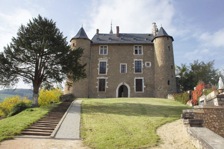 Château d’Uriage: A Medieval Fortified Castle in France