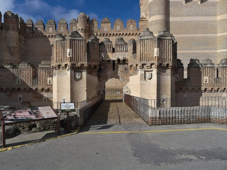 Coca Castle: A Gothic-Mudéjar Fortress and Palatial Residence in Spain
