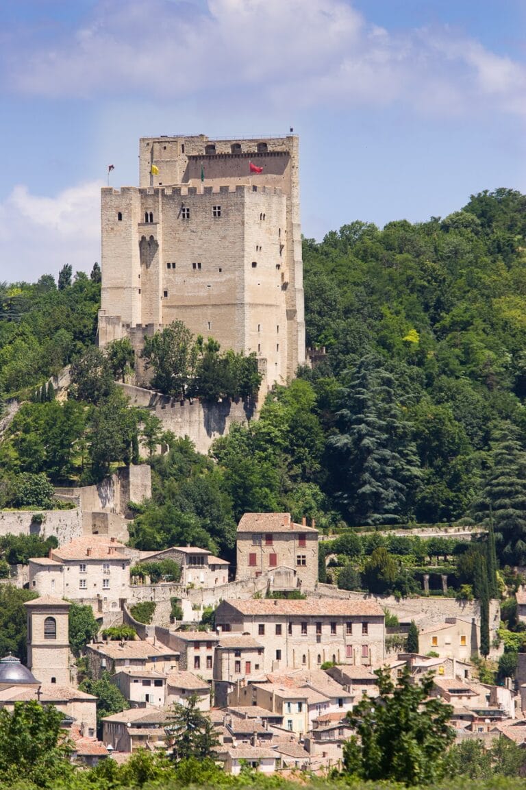 Crest Tower: A Historic Medieval Fortress in Southeastern France