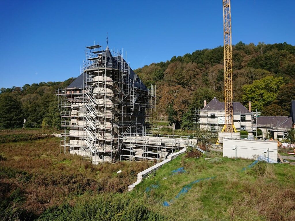 Crupet Castle: A Medieval Moated Donjon and Fortified Farmhouse 4 Crupet Castle