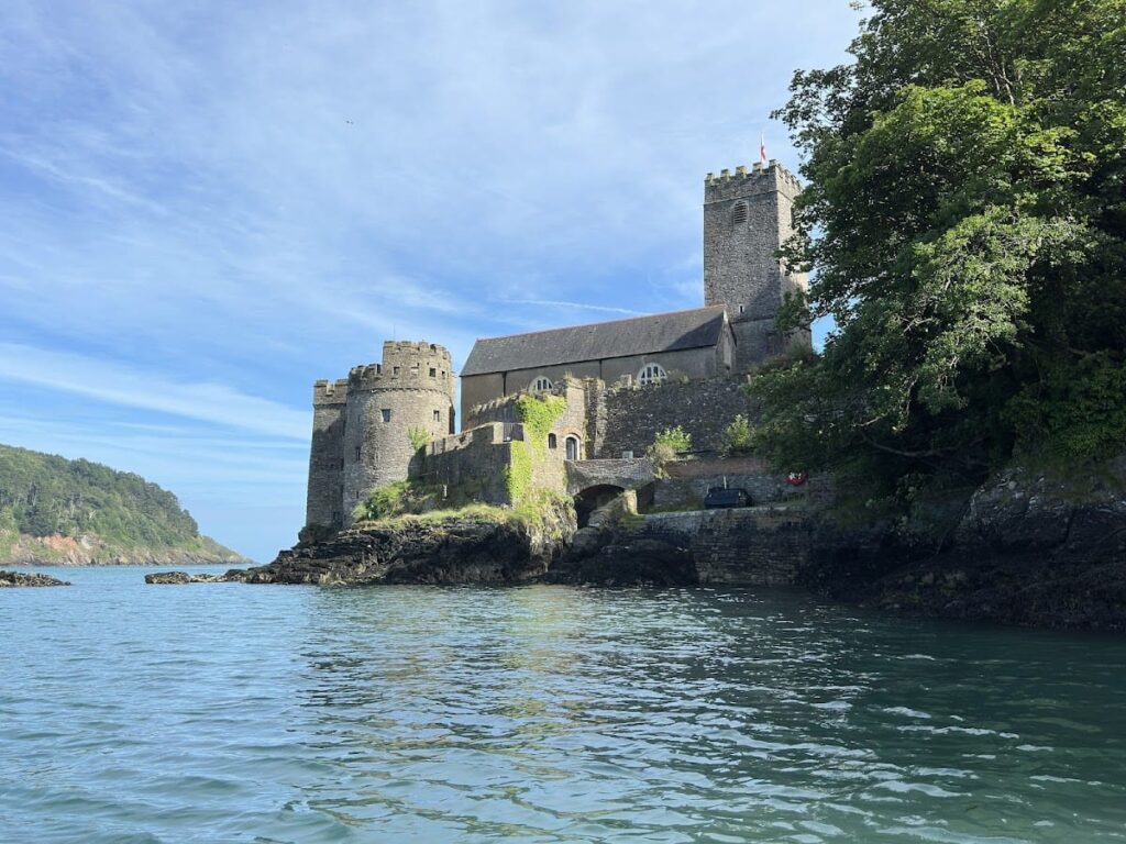 Dartmouth Castle: A Coastal Artillery Fortress in Devon 1 Dartmouth Castle