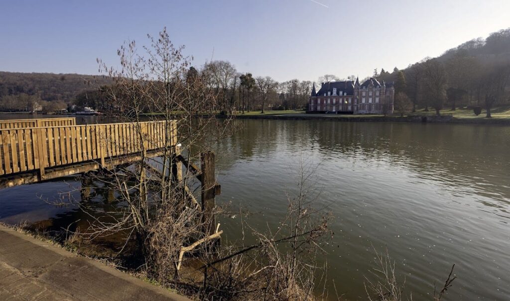 Dave Castle: A Medieval Stronghold and Aristocratic Estate in Belgium 2 Dave Castle